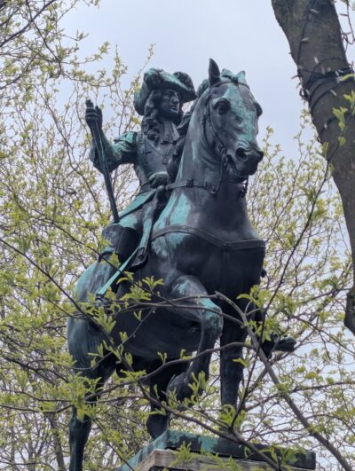 The City Escape Breda - William III on horseback